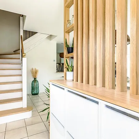 빌라 Fleurs Des Pins, Piscine Chauffee , 80 M De La Pereire *