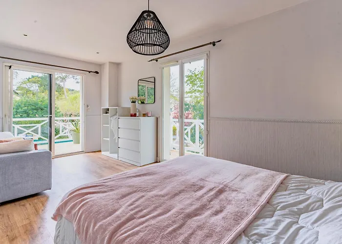 Fleurs Des Pins, Piscine Chauffee , 80 M De La Pereire Arcachon